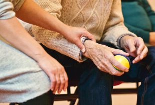 Linee guida per la diagnosi, il trattamento e il supporto dei pazienti affetti da demenza